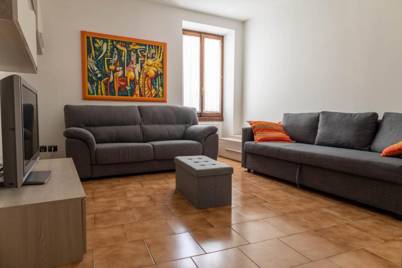 Haus Martina Apartment Desenzano del Garda Exterior photo