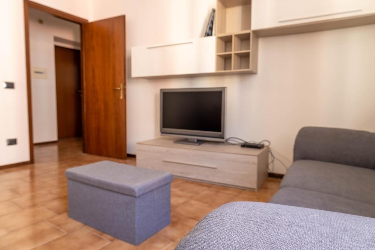 Haus Martina Apartment Desenzano del Garda Exterior photo