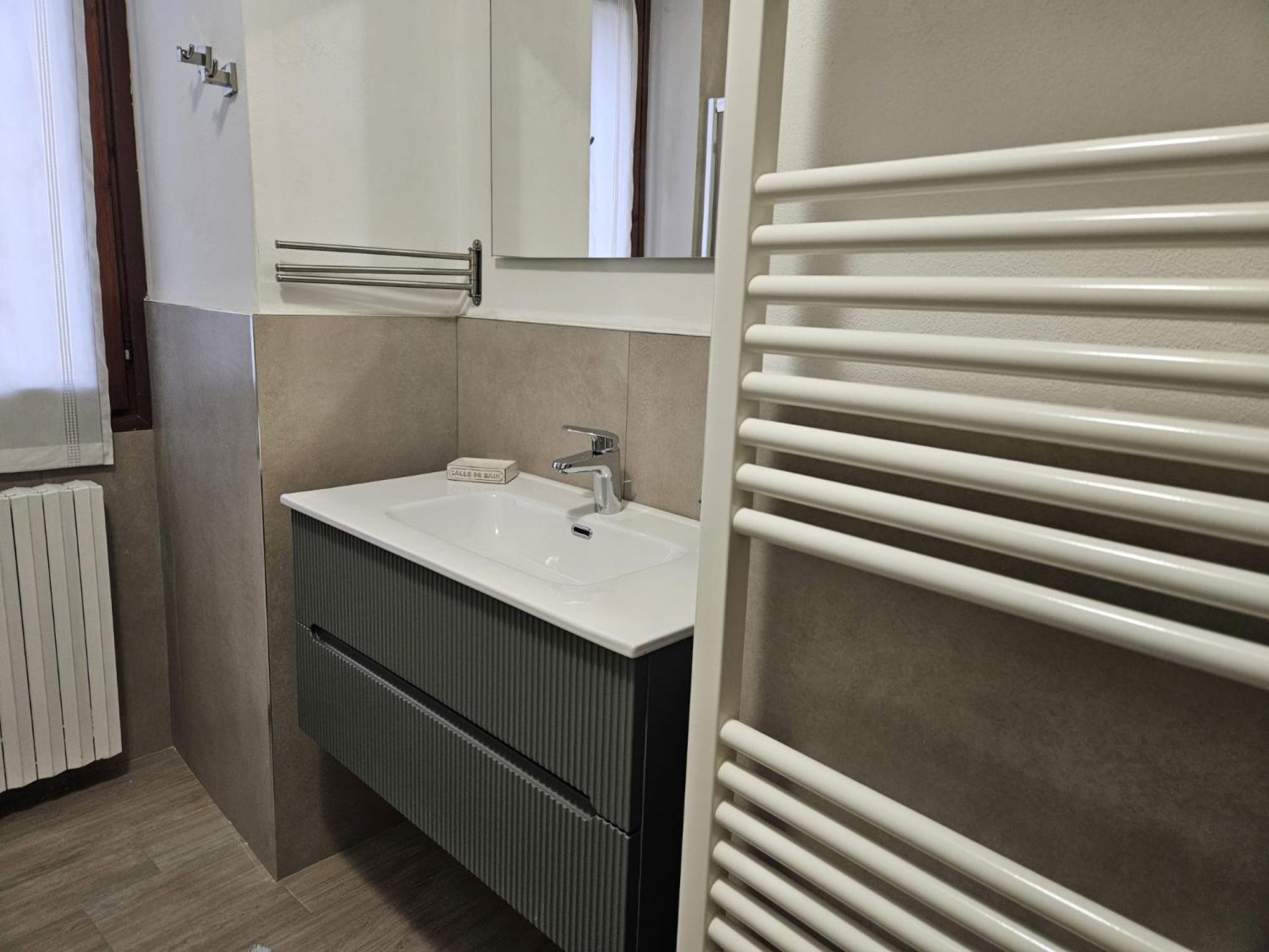 Haus Martina Apartment Desenzano del Garda Exterior photo